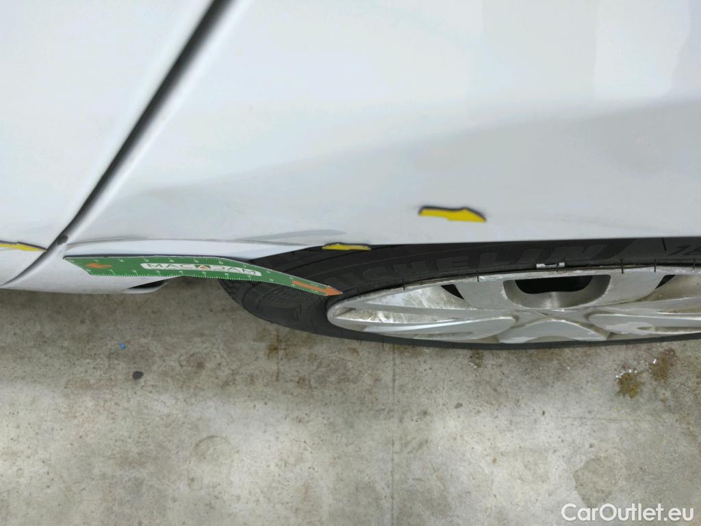  Renault  Clio  IV Air MediaNav 1.5 dCi 75CV BVM5 E6 #15