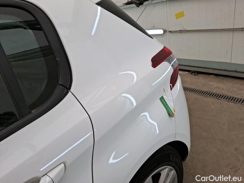  Peugeot  308  / 2017 / 5P / Berline BlueHDi 130 EAT6 S&S ACTIVE BUSINESS / TRANSFO VP/VF #20