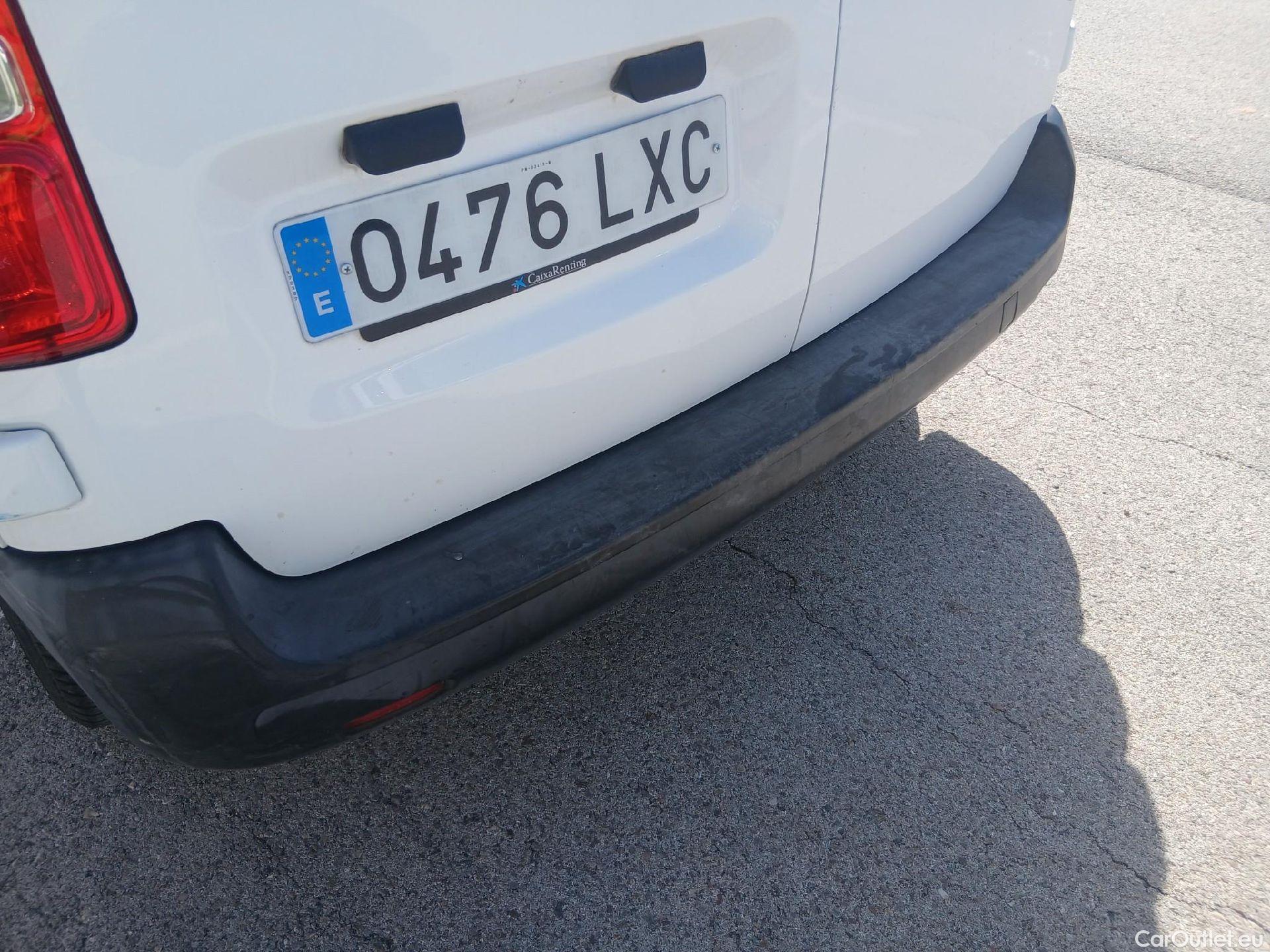  Opel  Vivaro OPEL  / 2019 / 4P / furgón 1.5 Diésel 74kW (100CV) M Std Express (AC) #8