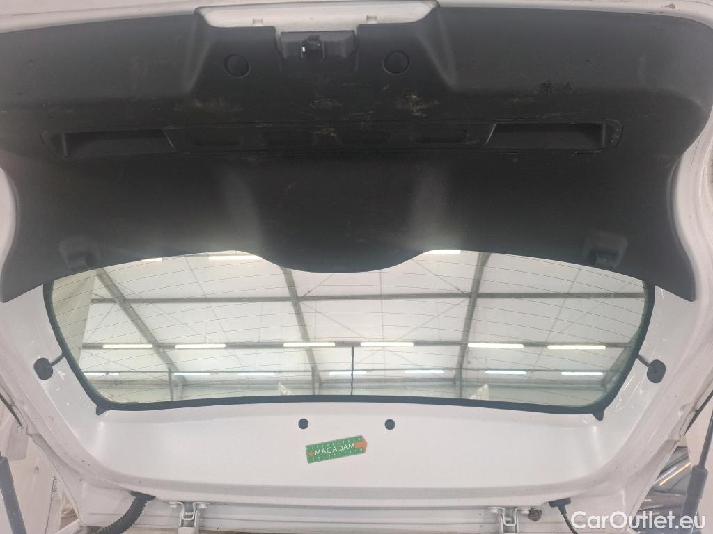  Citroen  C3  Société Feel 1.5 BlueHDI 100CV BVM5 E6dT #6