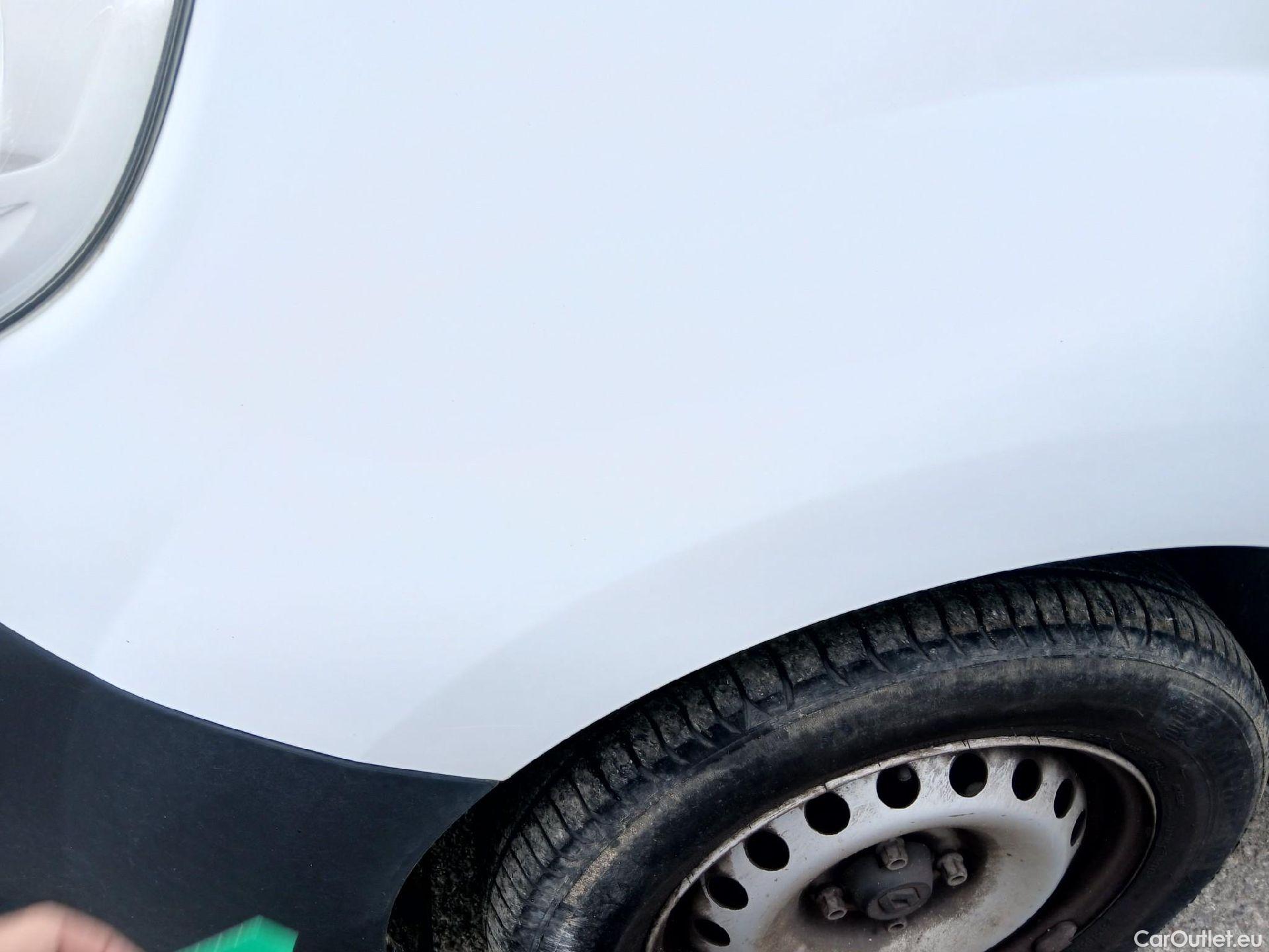  Renault  Kangoo RENAULT  Furgón dCi 75 CV #14