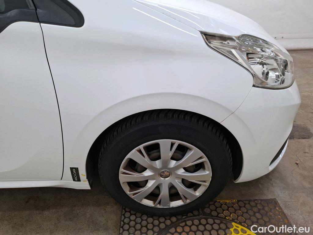  Peugeot  208  Affaire Premium Pack 1.5 HDi 100CV BVM6 E6dT #35