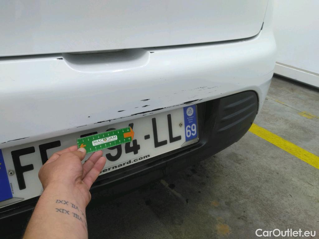  Renault  Clio  IV Air MediaNav 1.5 dCi 75CV BVM5 E6 #23