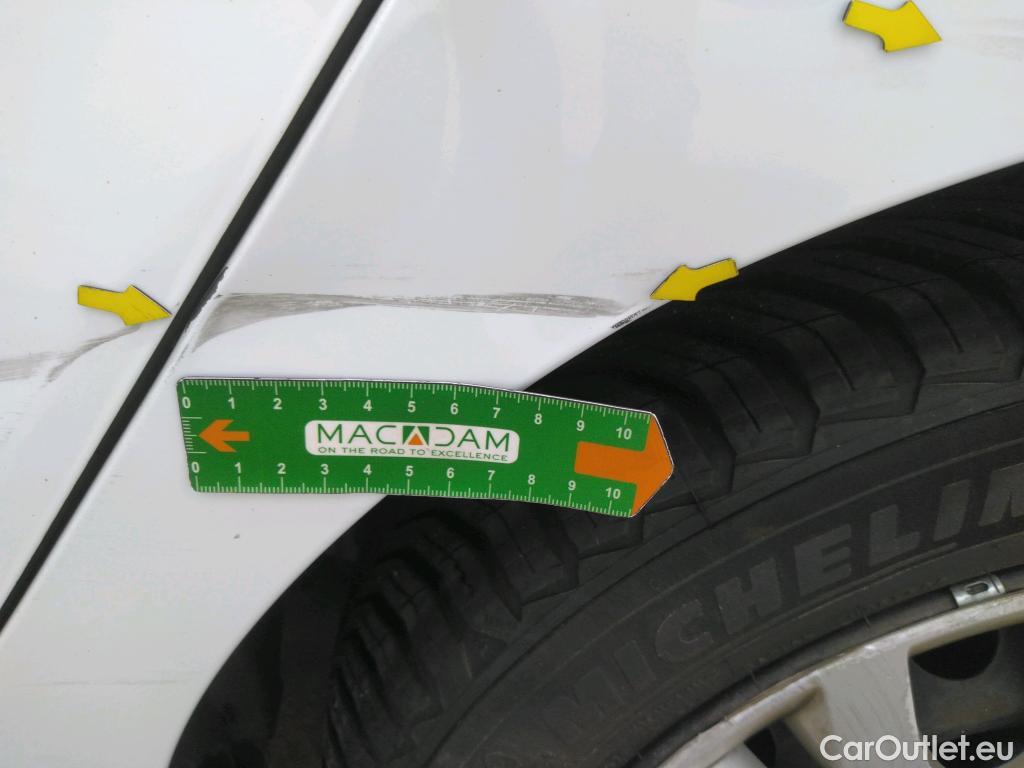  Renault  Clio  IV Air MediaNav 1.5 dCi 75CV BVM5 E6 #14
