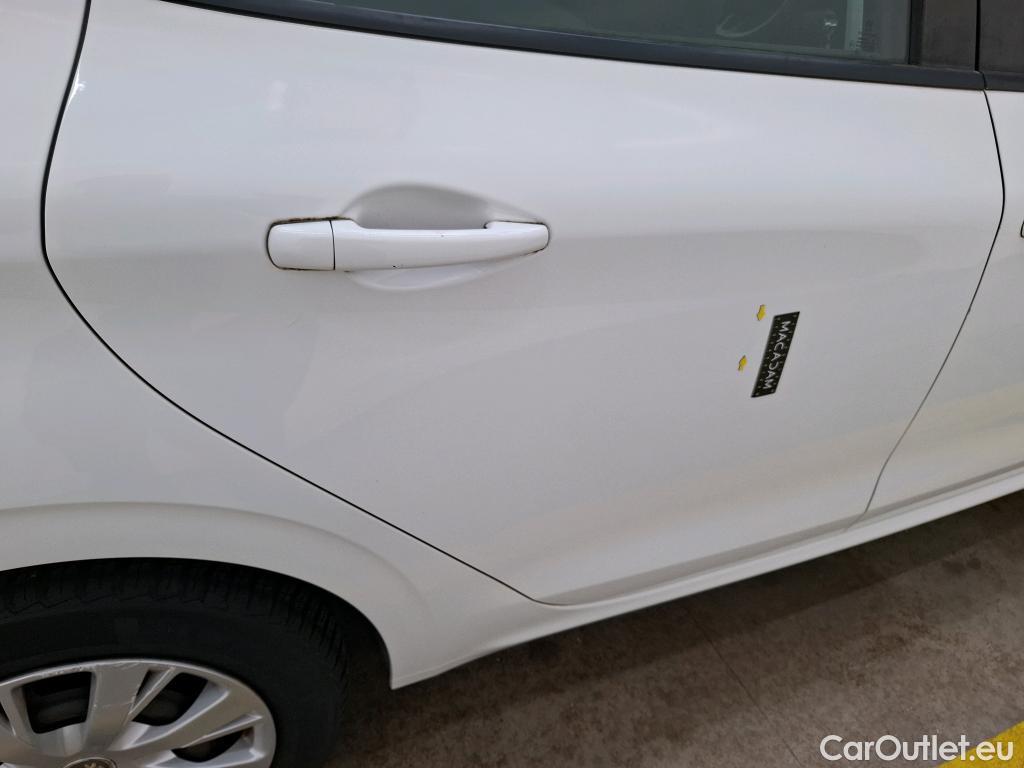  Peugeot  208  Affaire Premium Pack 1.5 HDi 100CV BVM6 E6dT #31