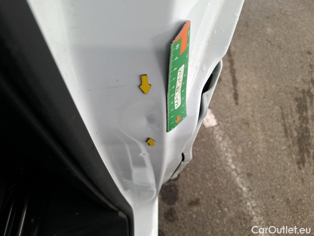  Renault  Trafic  Fourgon L2H1 3T Grand Confort 2.0 dCi 130CV BVM6 E6d #28