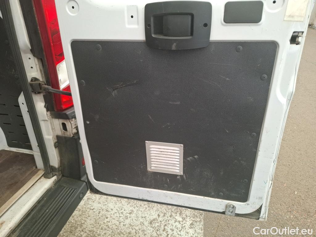  Peugeot  Boxer PEUGEOT  / 2014 / 4P / Fourgon tôlé BlueHDi 140 S&S ASPHALT 335 L2H2 #9