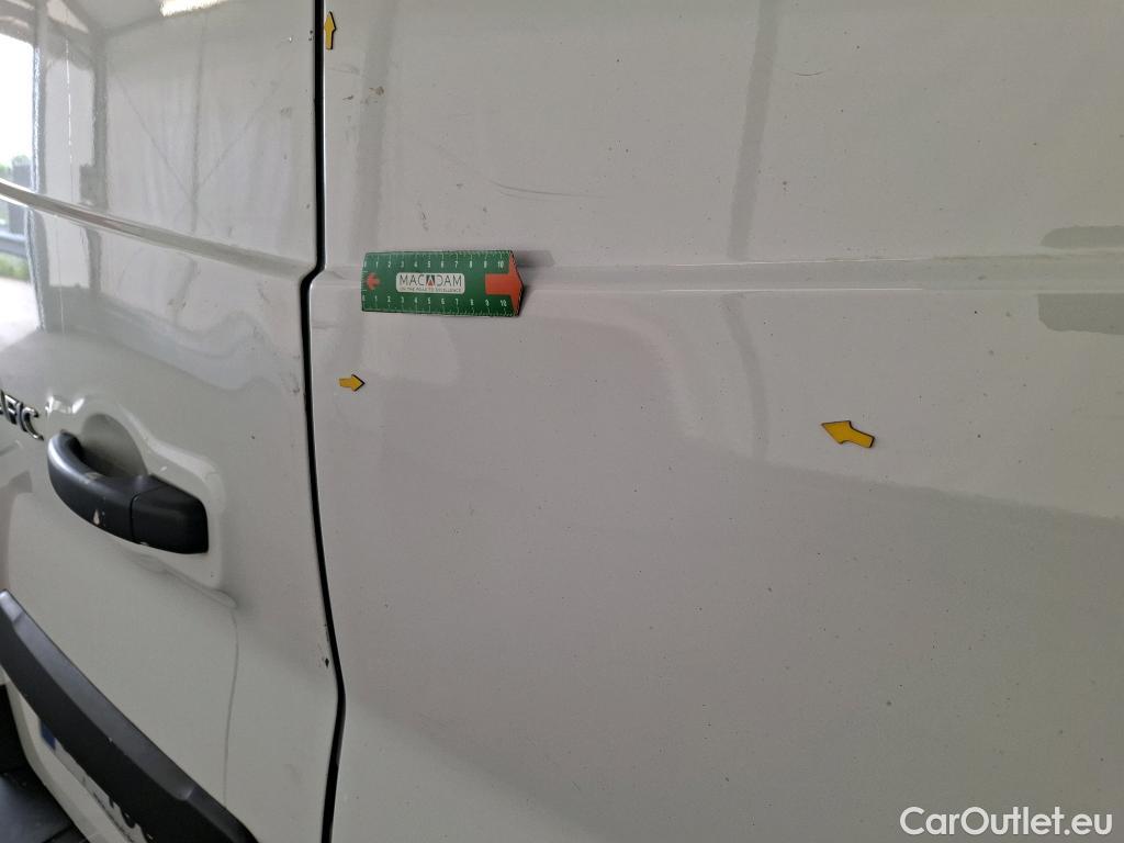  Renault  Trafic  Fourgon L2H1 3T Grand Confort 2.0 dCi 130CV BVM6 E6d #2