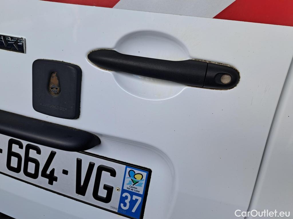  Renault  Kangoo  II Express Maxi Extra (Série Spéciale) 1.5 dCi 95CV BVM6 E6dT #39