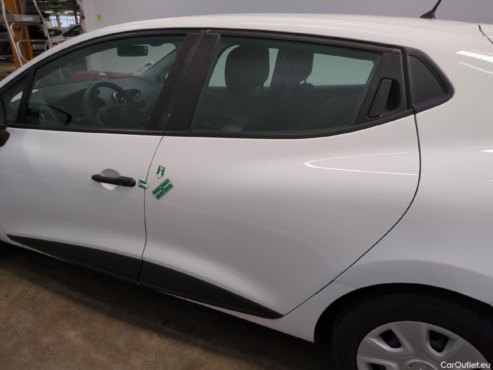  Renault  Clio RENAULT  Société VU 5p Berline Air dCi 75 #16