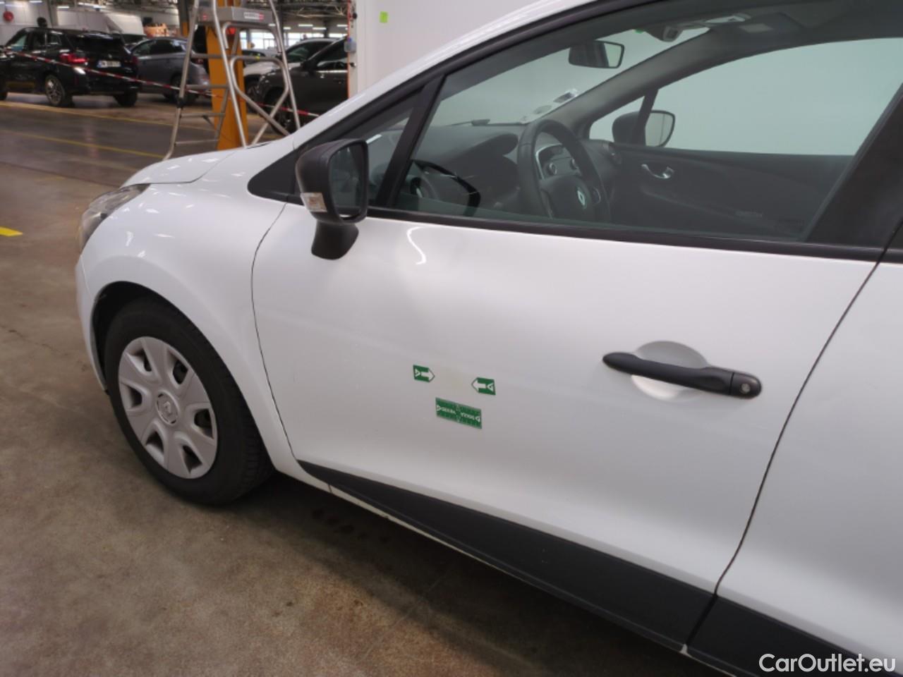  Renault  Clio RENAULT  Société VU 5p Berline Air dCi 75 #30