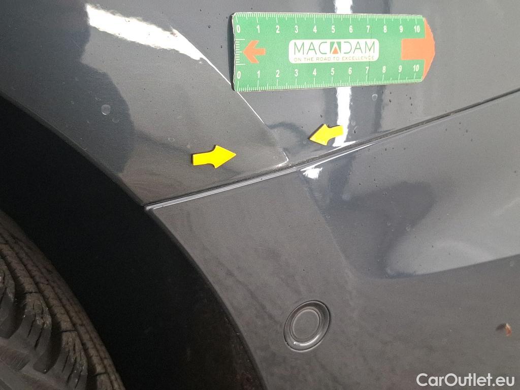  Audi  A3  Berline 35 TDI Business Line 2.0 TDI 150CV BVA7 E6d #39