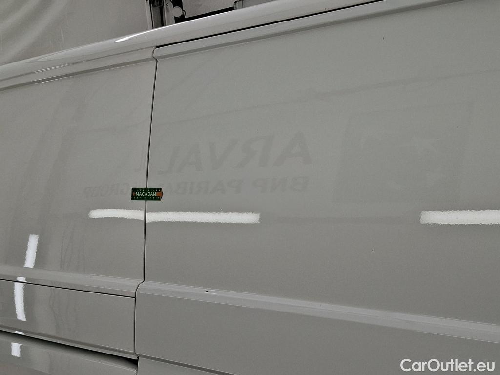  Volkswagen  Transporter VOLKSWAGEN  / 2019 / 4P / Fourgon tôlé 2.0 TDi 150 L1H1 Business Plus #13
