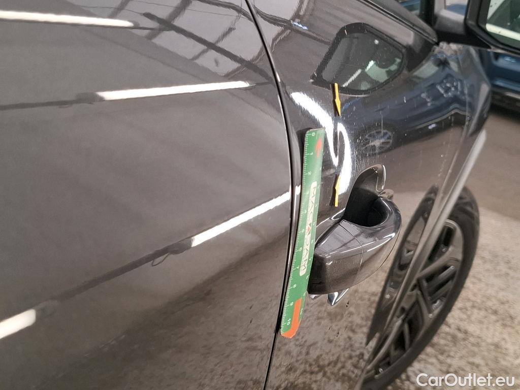  Citroen  C4  Berline Feel Pack 1.5 BlueHDI 110CV BVM6 E6d #9