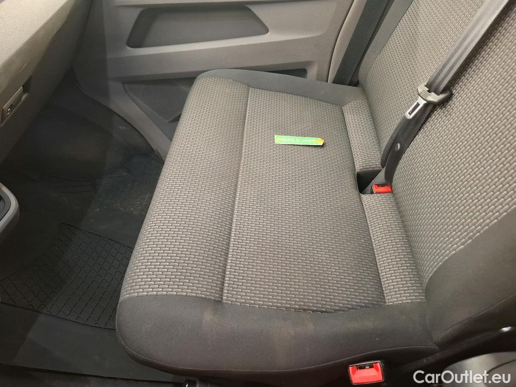  Volkswagen  Transporter VOLKSWAGEN  / 2019 / 4P / Fourgon tôlé 2.0 TDi 150 L1H1 Business Plus #44