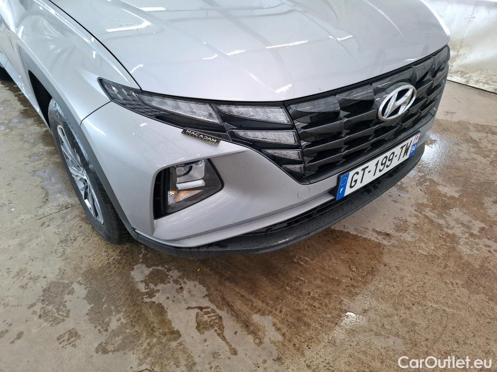  Hyundai  Tucson HYUNDAI  / 2020 / 5P / SUV 1.6 HYBRID 230 INTUITIVE #52