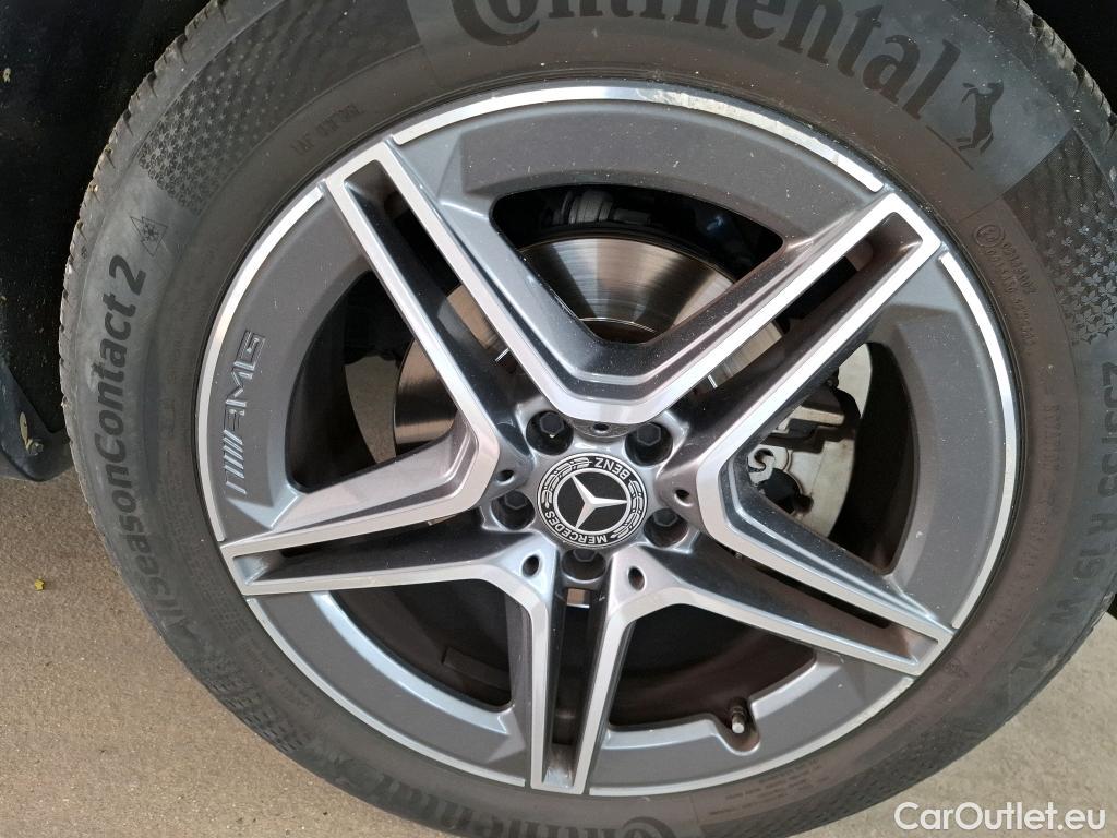  Mercedes  G-Klasee MERCEDES-BENZ GLC / 2019 / 5P / SUV GLC 220 d AMG Line 4Matic #2