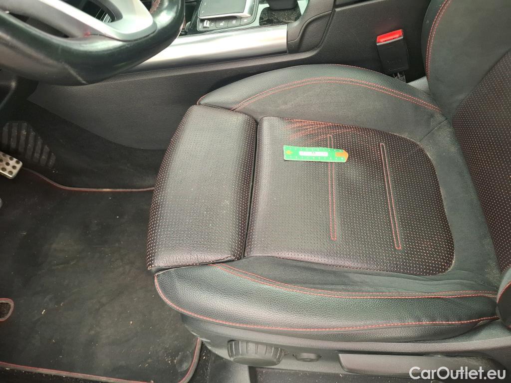  Mercedes  GLA MERCEDES-BENZ  / 2020 / 5P / SUV 1.3  250 e AMG LINE DCT #1