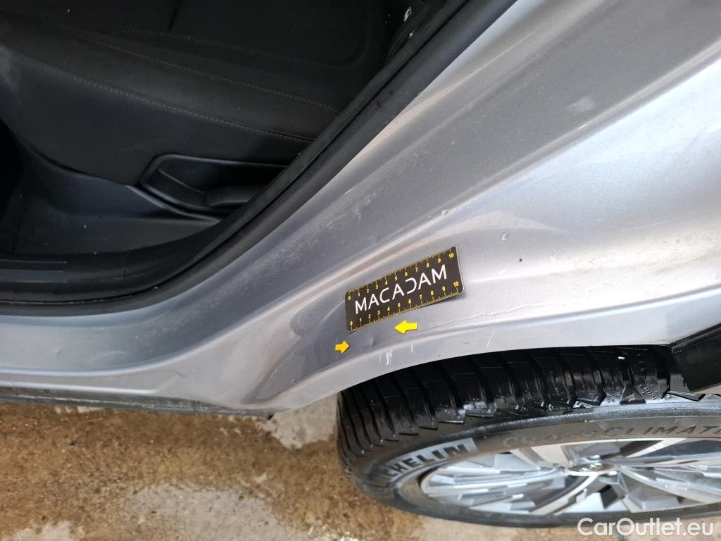  Hyundai  Tucson HYUNDAI  / 2020 / 5P / SUV 1.6 HYBRID 230 INTUITIVE #47
