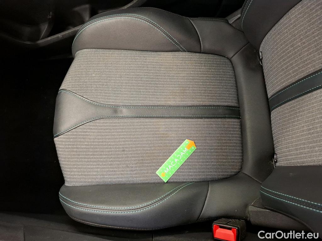  Peugeot  3008  II Allure Pack 1.2 PureTech 130CV BVA8 E6d #28