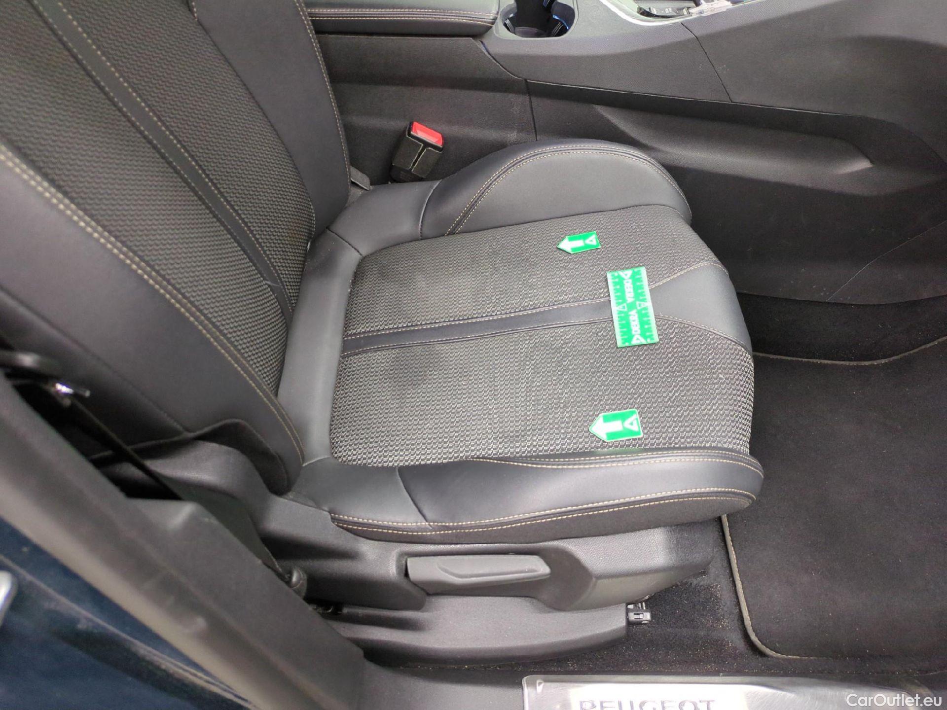  Peugeot  3008  II GT 1.5 HDi 130CV BVA8 E6d #15