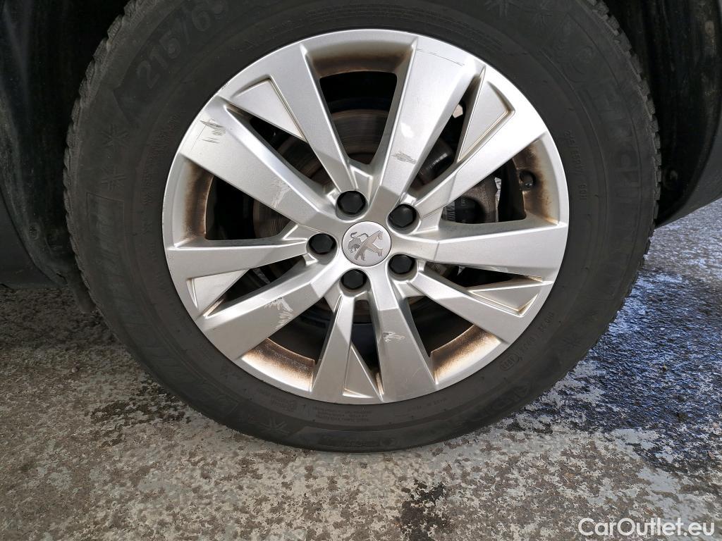  Peugeot  3008  Active Business 1.2 PureTech 130CV BVA8 E6d #13