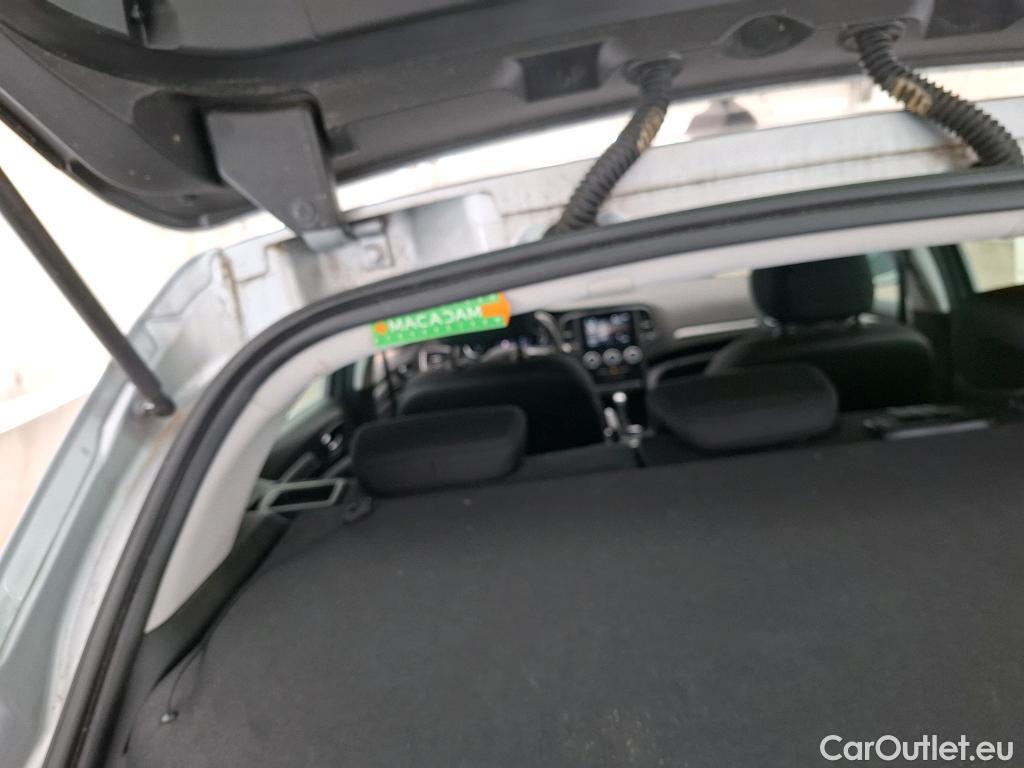  Renault  Megane  IV Berline 5pt. Business 1.5 dCi 115CV BVA7 E6d #1