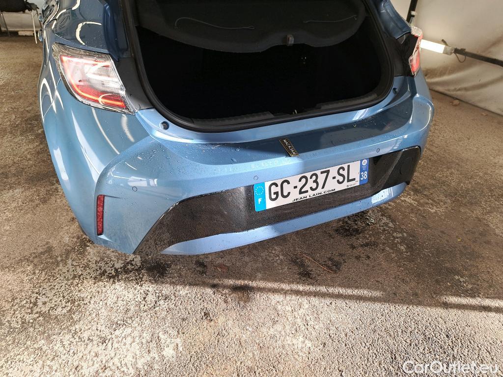  Toyota  Corolla TOYOTA  / 2018 / 5P / Berline Hybride 122h Dynamic Business Stage Acad #9