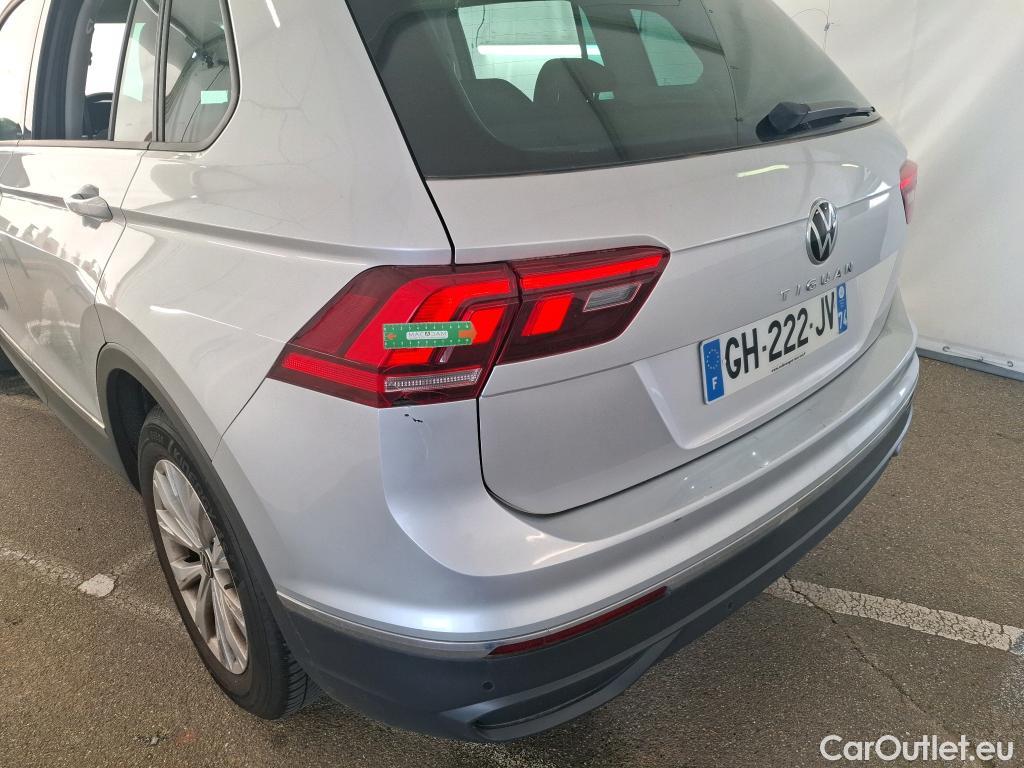  Volkswagen  Tiguan VOLKSWAGEN  / 2020 / 5P / SUV 2.0 TDI 150 DSG7 Life Business #9