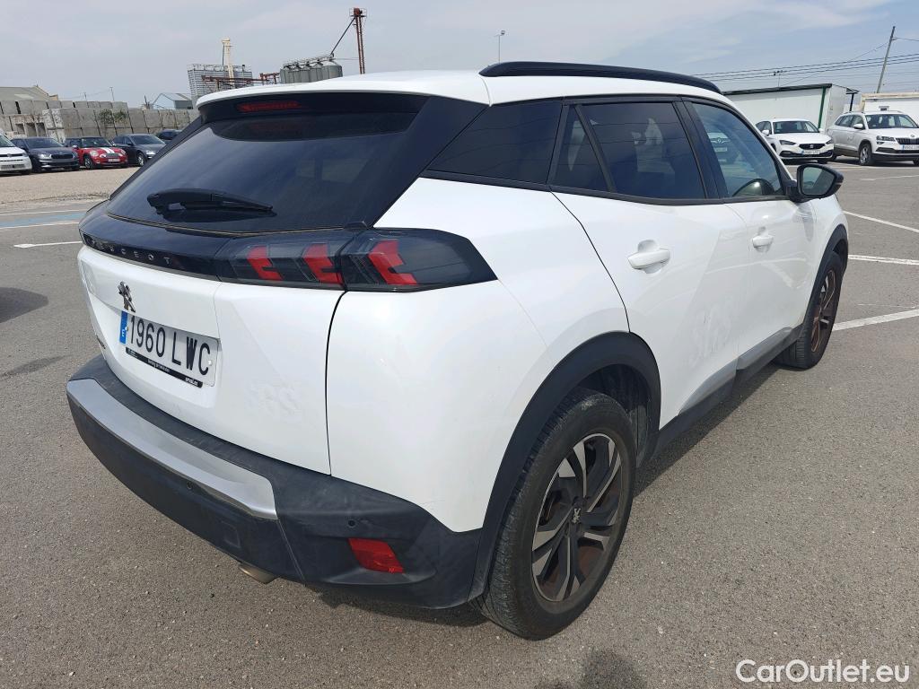  Peugeot  2008 PEUGEOT  / 2019 / 5P / todoterreno Allure BlueHDI 81kW (110CV) #32