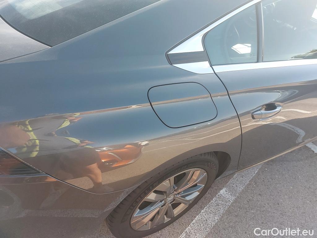  Peugeot  508 ******** AVERIA MOTOR*******PEUGEOT  / 2018 / 5P / berlina con portón 5P Business Line BlueHDi 130 EAT8 (AC) #14
