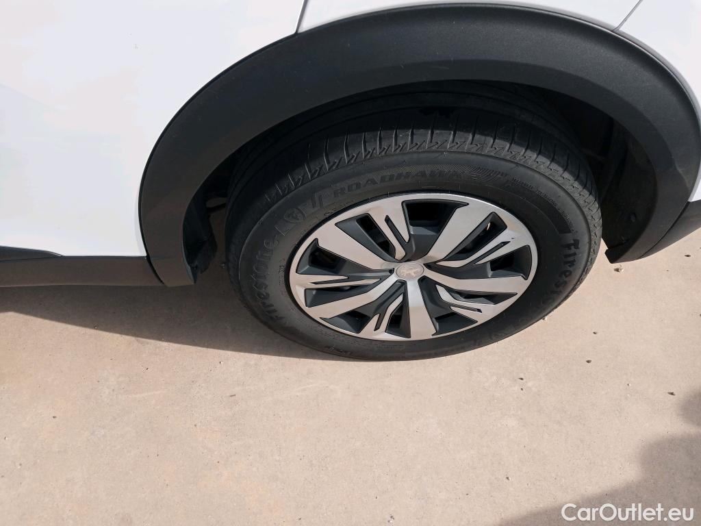  Peugeot  2008 PEUGEOT  / 2019 / 5P / todoterreno Active BlueHDI 81kW (110CV) #1