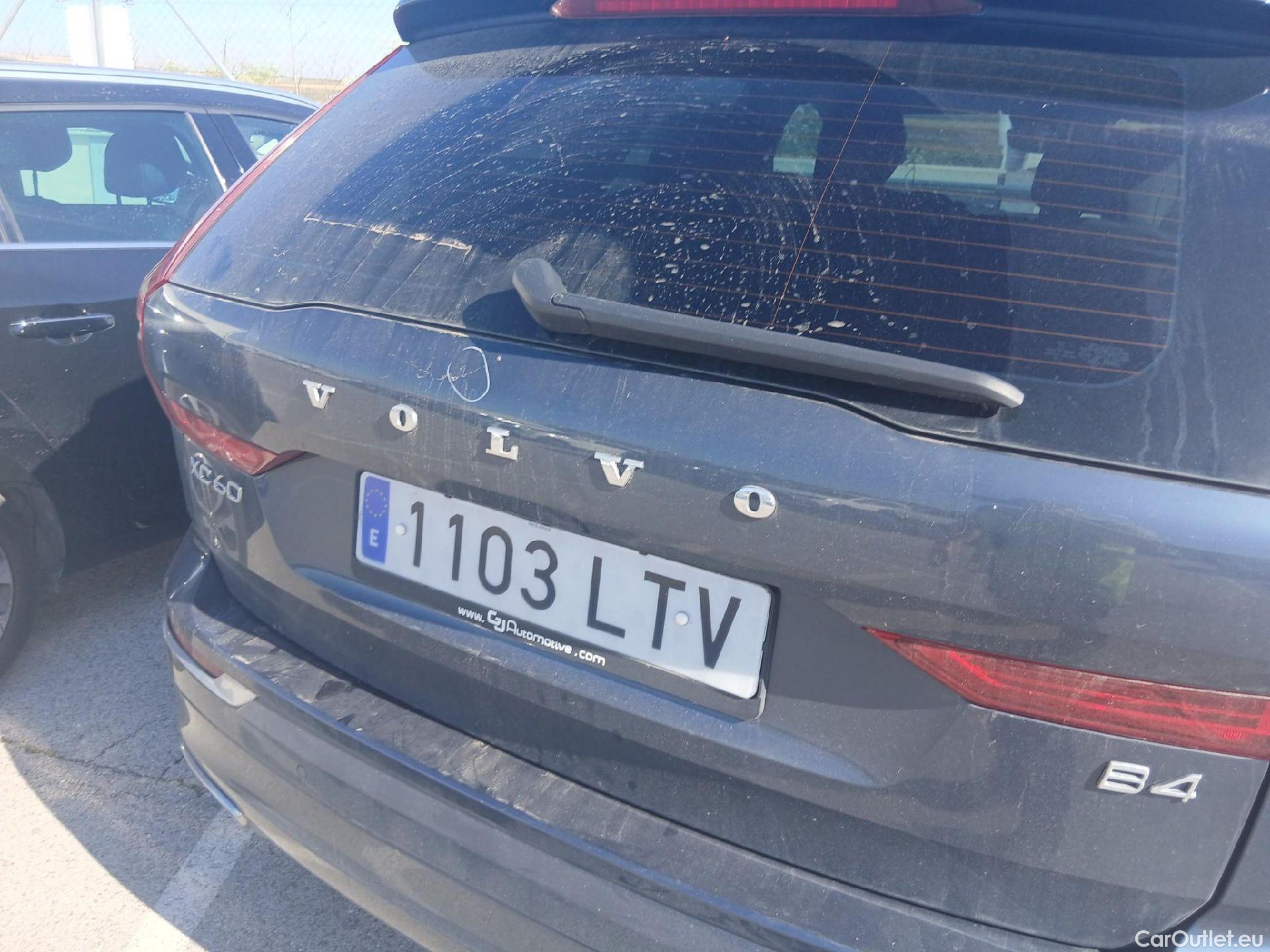  Volvo  XC60 VOLVO  / 2017 / 5P / todoterreno 2.0 B4 D Inscription Auto #13