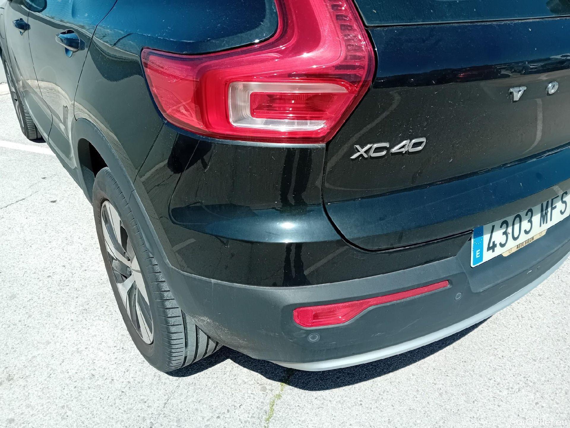  Volvo  XC 40 VOLVO XC40 / 2021 / 5P / todoterreno 1.5 T4 Recharge PHEV Core Auto #15