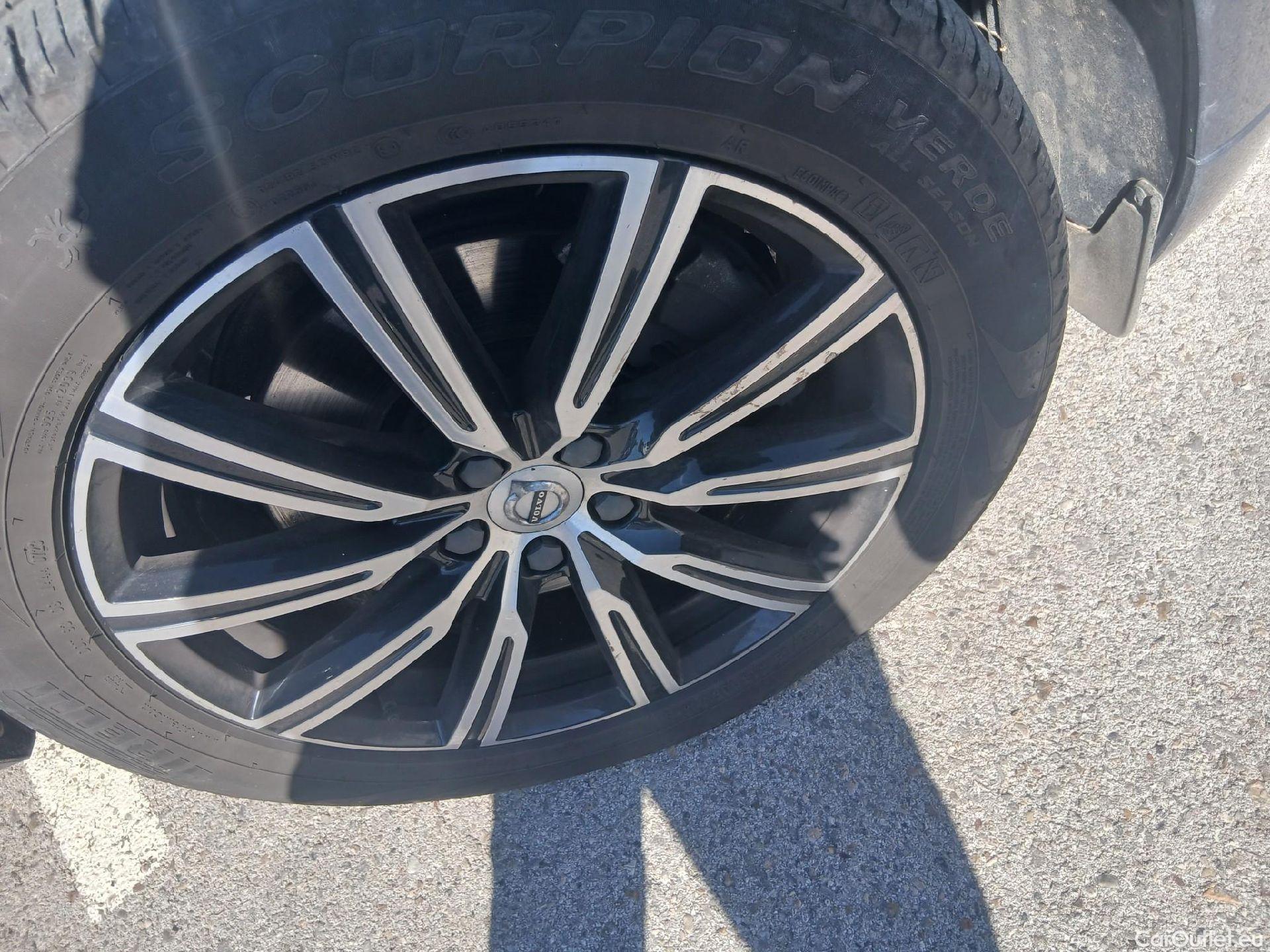  Volvo  XC60 VOLVO  / 2017 / 5P / todoterreno 2.0 B4 D Inscription Auto #20