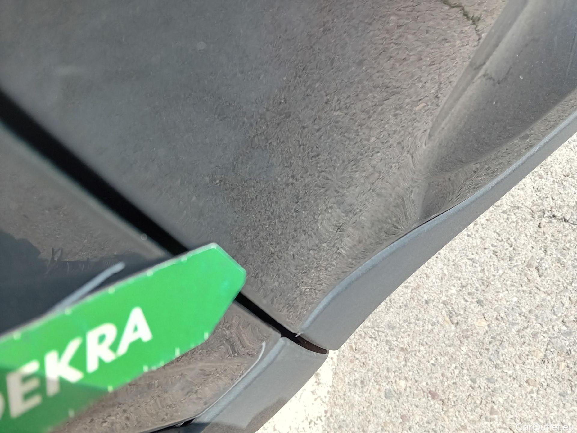  Volvo  XC 40 VOLVO XC40 / 2021 / 5P / todoterreno 1.5 T4 Recharge PHEV Core Auto #14