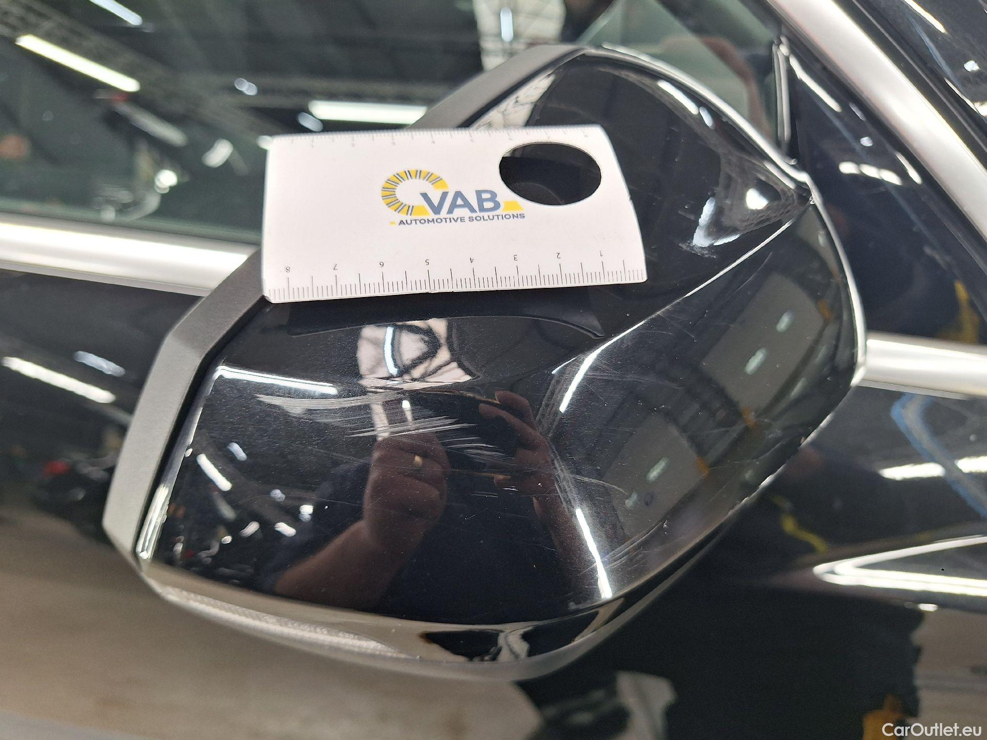  Audi  Q3 Audi,  SB '19, Audi  Sportback 35 TFSI S tronic S Line 5d #12