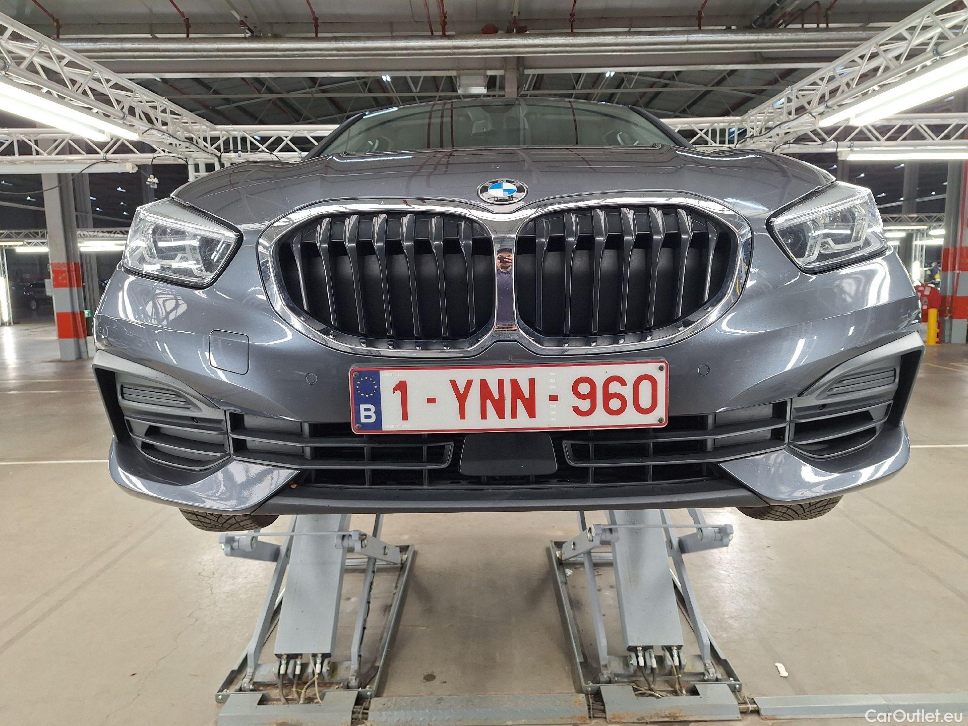  Bmw  Serie 1 BMW, 1-serie '19, BMW 1 Reeks Hatch 118iA (103 kW) 5d #30