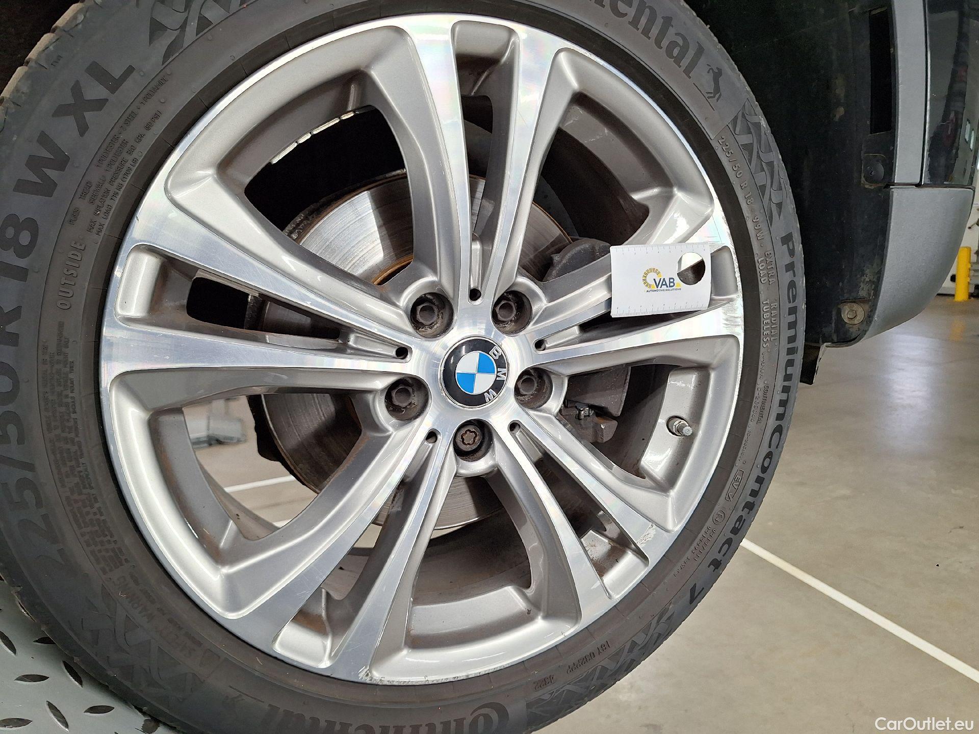  Bmw  X1 BMW,  '15, BMW  sDrive18d (110 kW) Sport-Aut. 5d #61