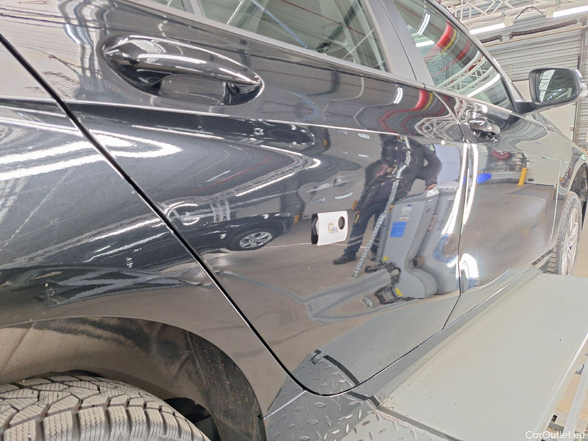  Bmw  Serie 1 BMW, 1-serie '19, BMW 1 Reeks Hatch 116d (85 kW) 5d #35