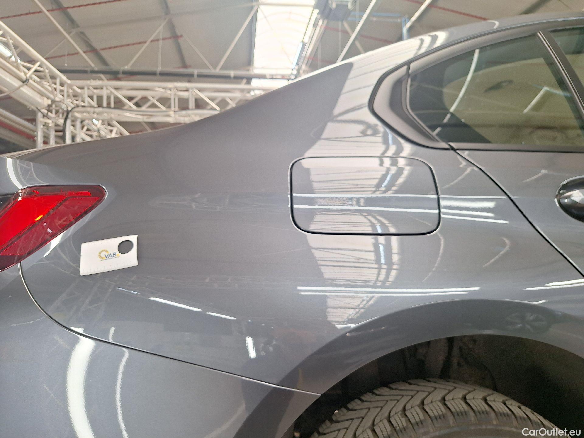  Bmw  Serie 3 BMW, 3-serie '18, BMW 3 Reeks Berline 320dA (120 kW) 4d #24