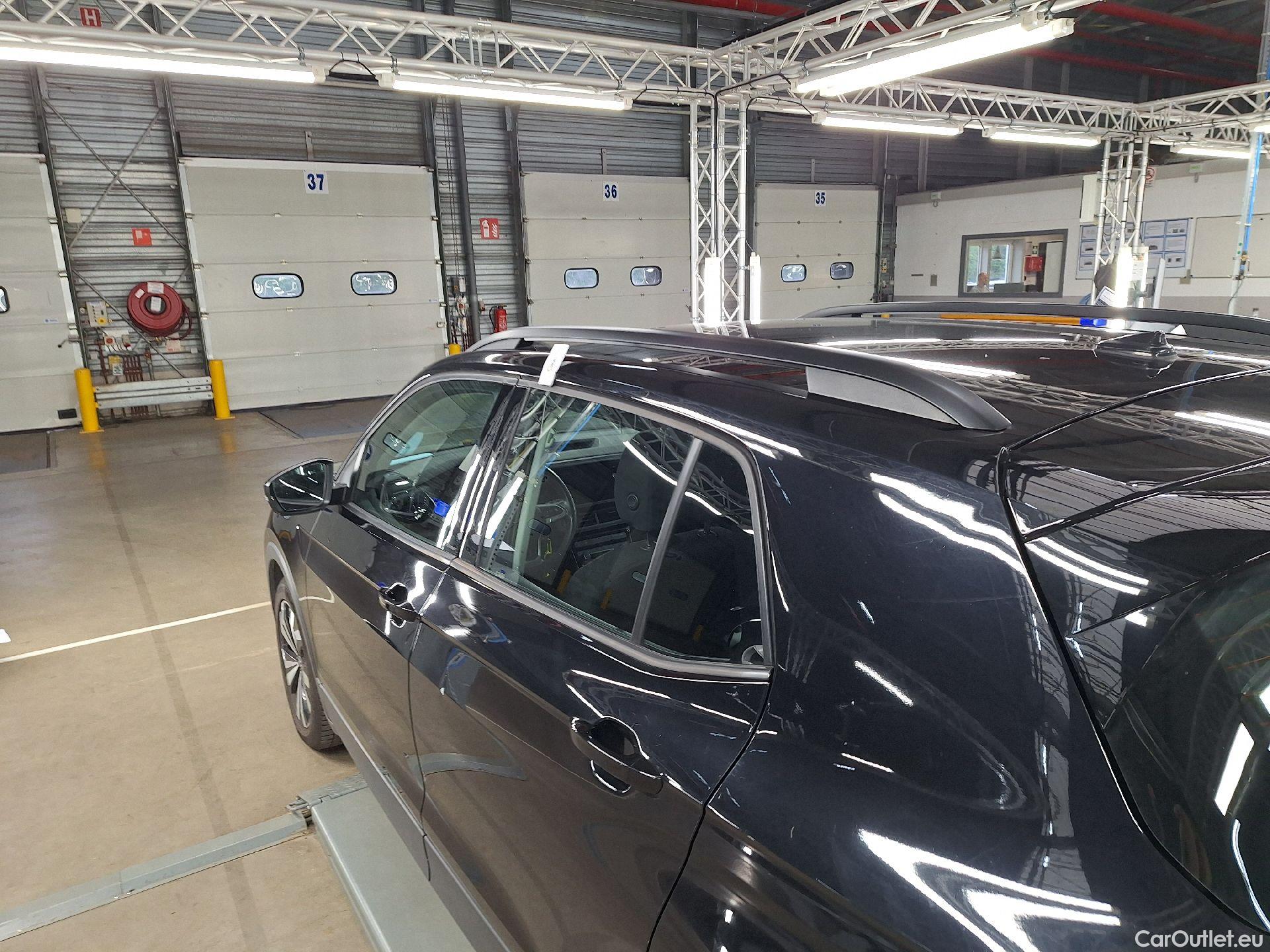  Volkswagen  T-CROSS VW,  '18, Volkswagen  1.0 TSI 81kW DSG Life 5d #6