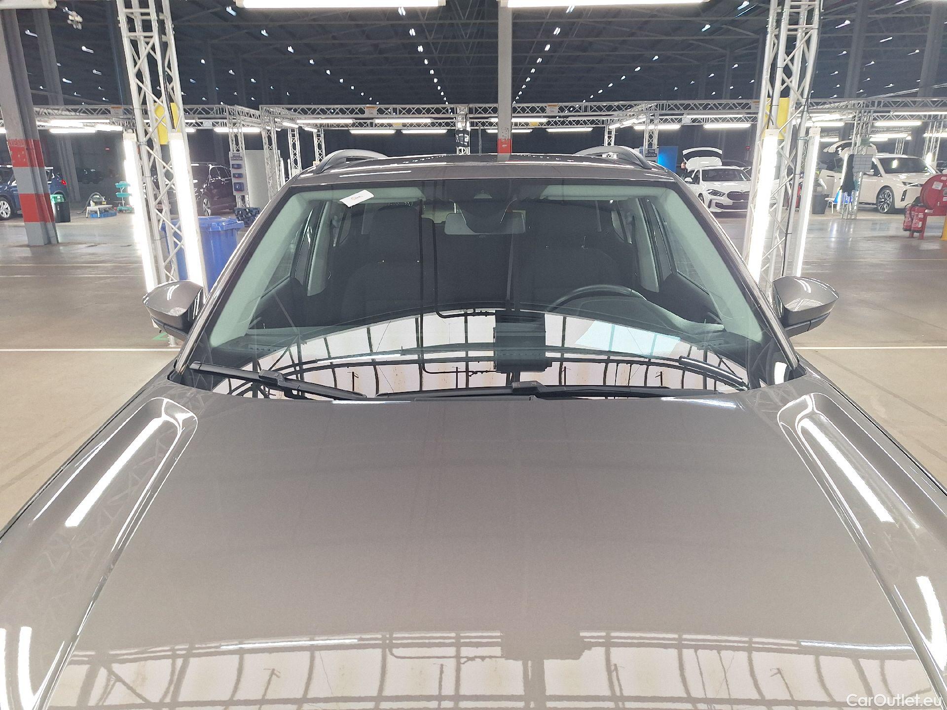  Volkswagen  T-CROSS VW,  '18, Volkswagen  1.6 TDI SCR Life 5d #21
