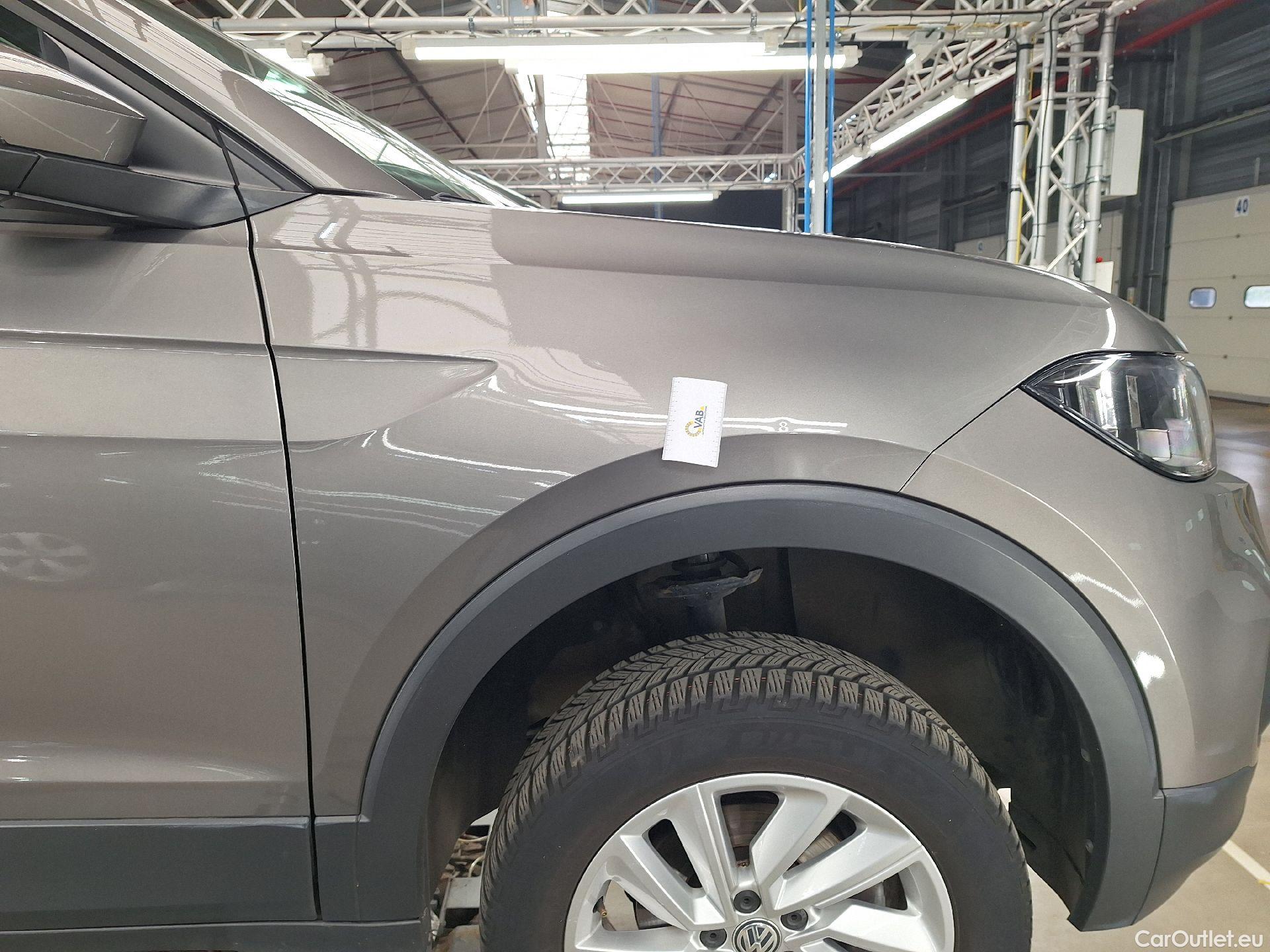  Volkswagen  T-CROSS VW,  '18, Volkswagen  1.6 TDI SCR Life 5d #10