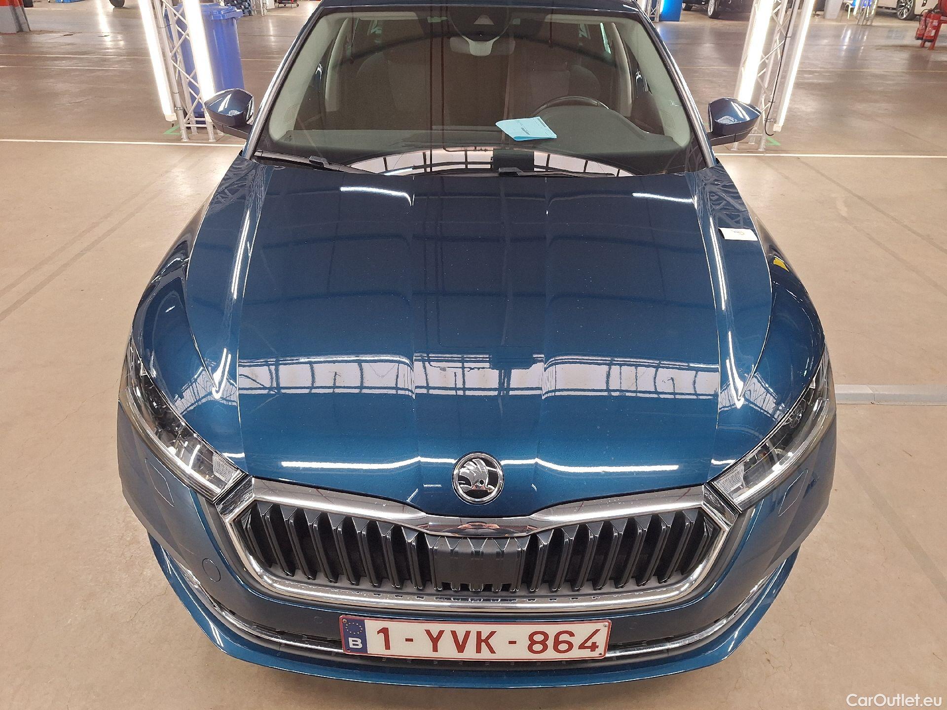  Skoda  Octavia Skoda,  Combi '20, Skoda  Combi 2.0 CRTDI 85kW Ambition 5d #1