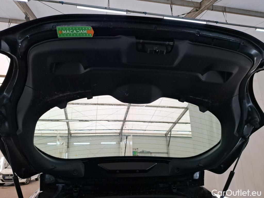  Peugeot  208  Affaire Premium 1.5 HDi 100CV BVM5 E6dT #47