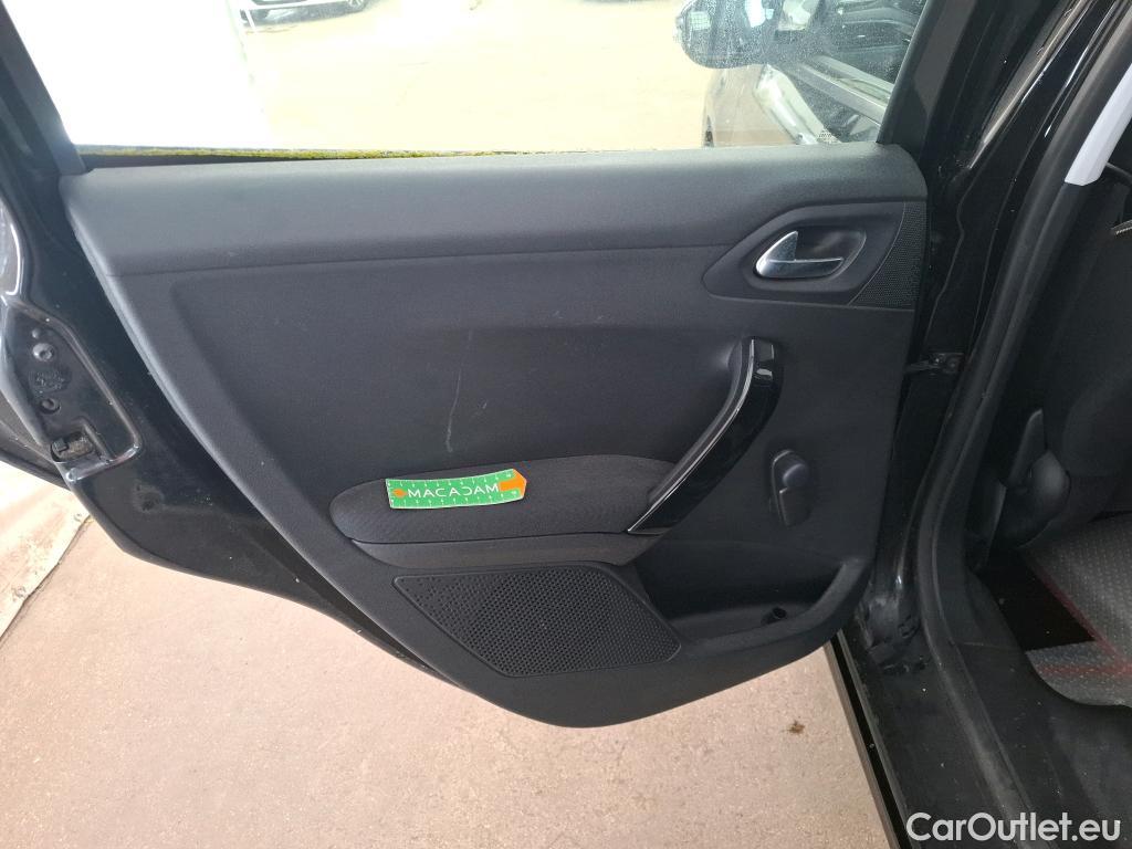  Peugeot  208  Affaire Premium 1.5 HDi 100CV BVM5 E6dT #54
