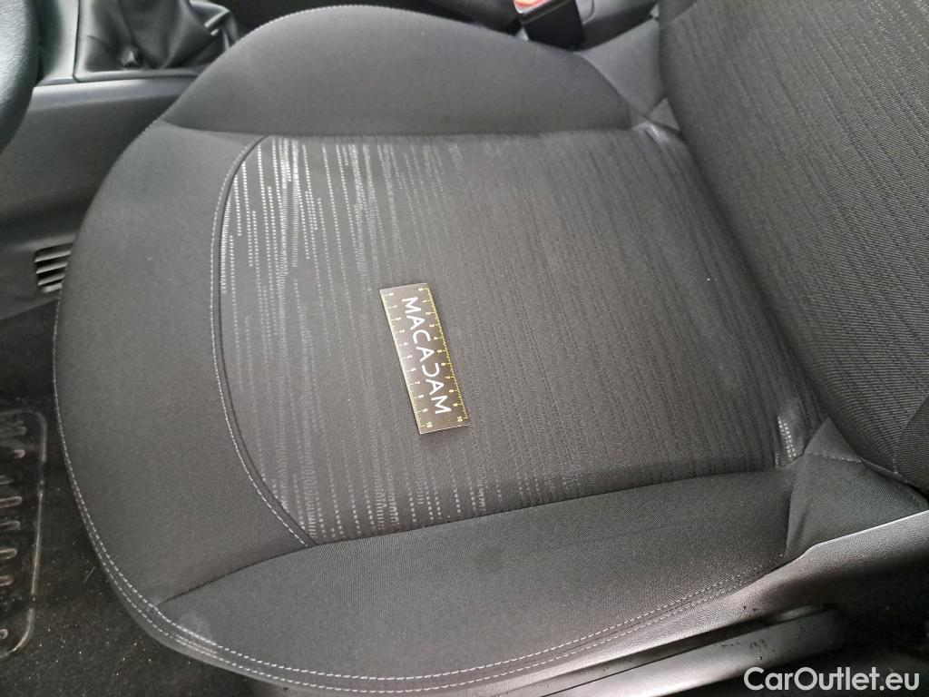  Peugeot  208  Affaire Premium Pack 1.6 HDi 75CV BVM5 E6 #28