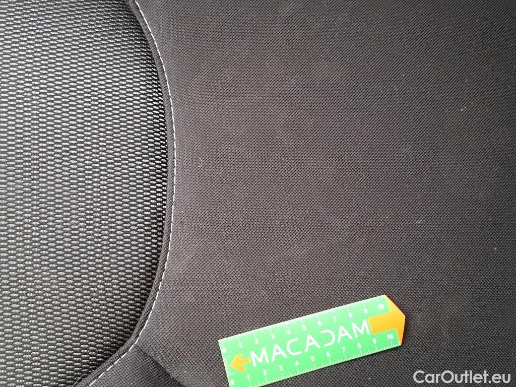  Renault  Clio  IV Air MediaNav 1.5 dCi 75CV BVM5 E6 #45