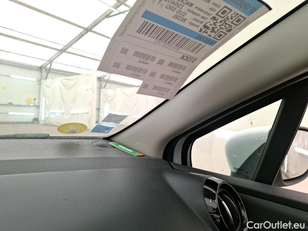  Renault  Clio  IV Air MediaNav 1.5 dCi 75CV BVM5 E6 #38